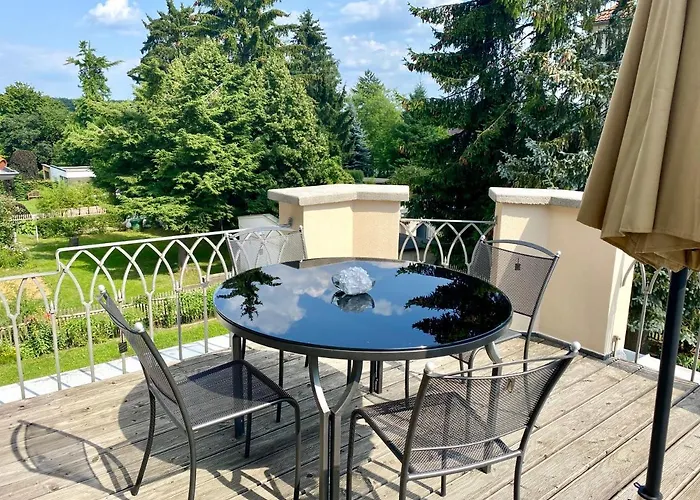 Art Deco تسيتاو